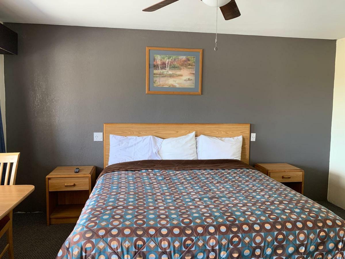 Cinderella Motel Wasco ภายนอก รูปภาพ